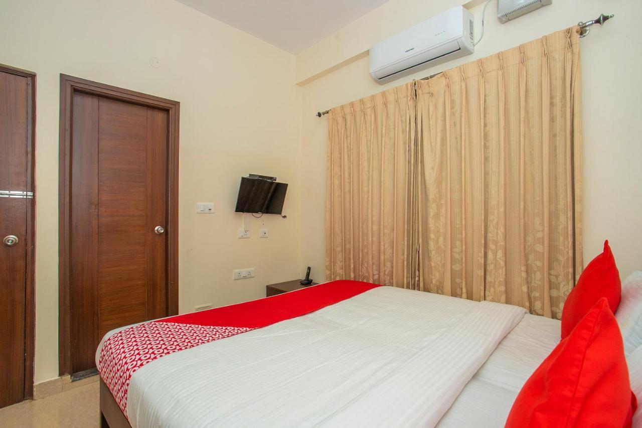 Oyo 4797 Lulu Hospitality Hotel Yelahanka Kültér fotó