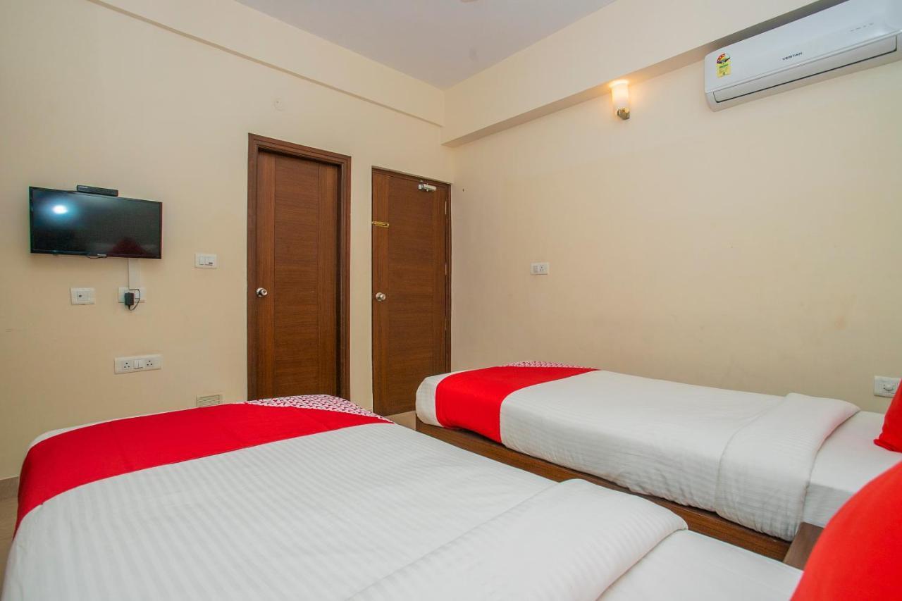 Oyo 4797 Lulu Hospitality Hotel Yelahanka Kültér fotó