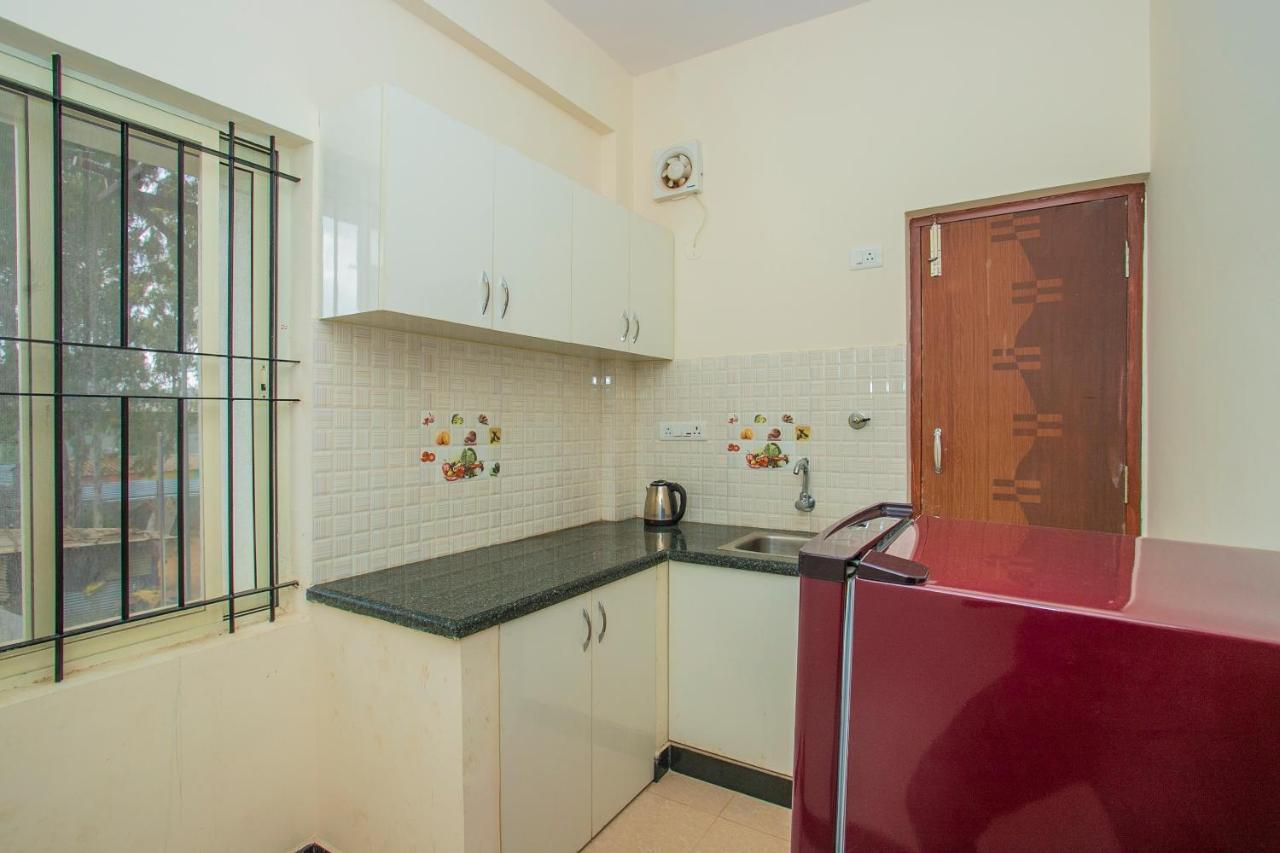 Oyo 4797 Lulu Hospitality Hotel Yelahanka Kültér fotó